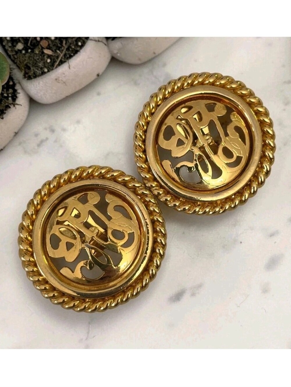 Vintage Gold Tone Rope Border Ornate Monogram Clip On Earrings Round Statement